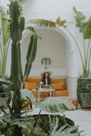 Riad Dar M